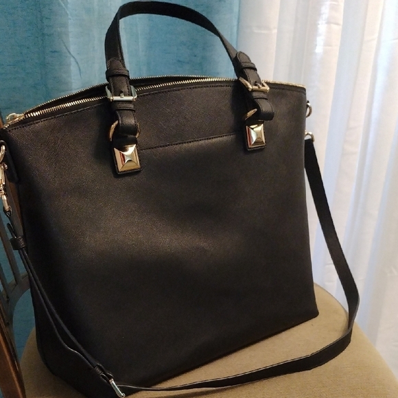 Michael Kors Black Structured Tote with Gold Accents - Picture 3 of 16